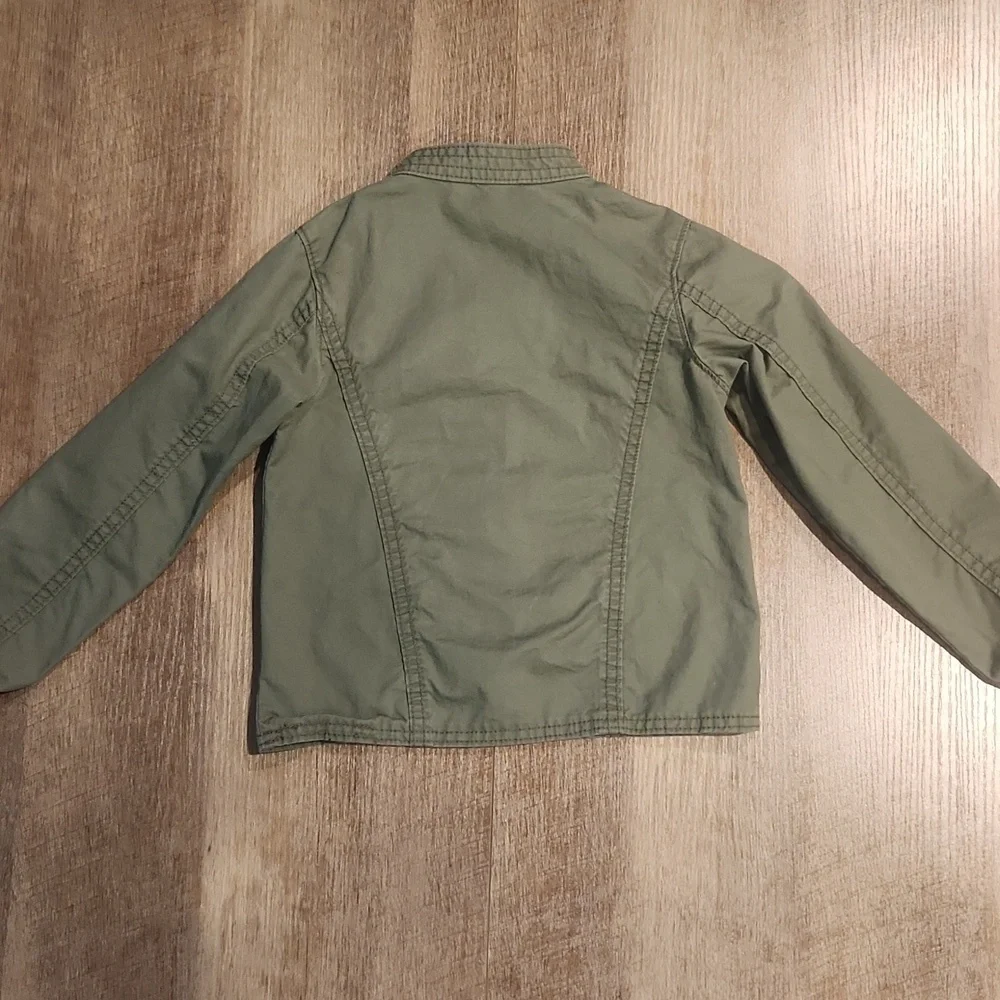 Oshkosh Button Down Lightweight Coat. Size 5